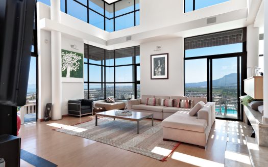 Moderne Luxusresidenz mit Panoramablick in Gordon’s Bay Südafrika