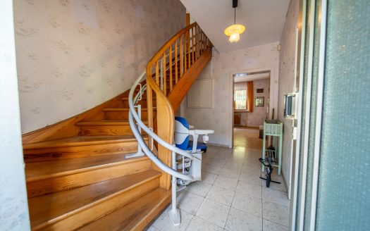 Charmantes Doppelhaus mit großem Potenzial in idyllischer Lage von Dienethal