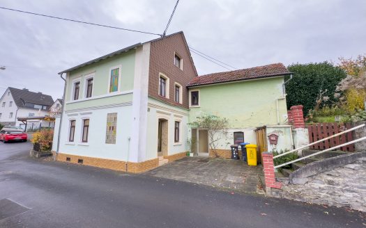 Einfamilienhaus zwischen Diez und Limburg. Handwerkerparadies in Toplage