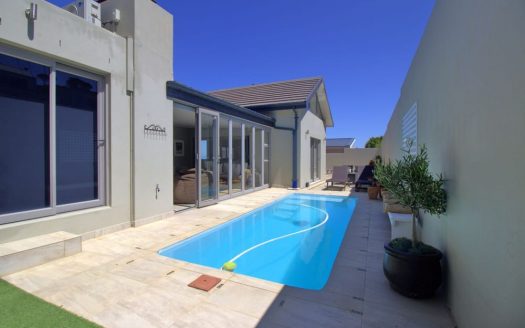 Traumhafte Villa mit spektakulärem Meerblick – Ein Zuhause derExtraklasse